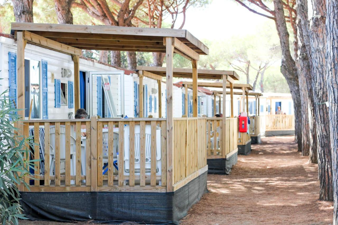 Happy Camp Mobile Homes In Centro Vacanze Bi Village Fažana Екстериор снимка