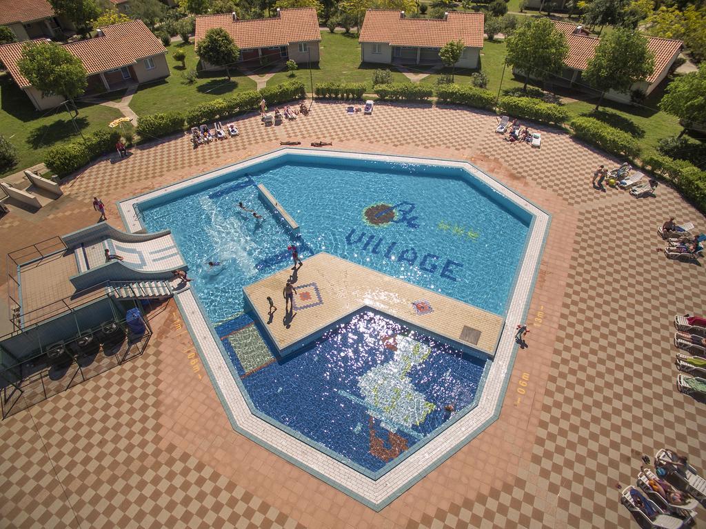 Happy Camp Mobile Homes In Centro Vacanze Bi Village Fažana Екстериор снимка
